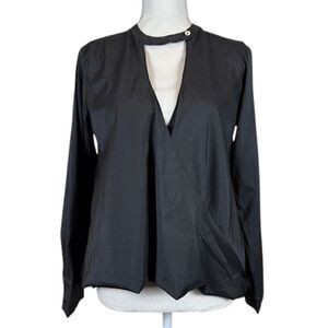 NWT Zanzea Wrap Look Black Blouse Choker Cut out Neckline Cuffs Size Medium